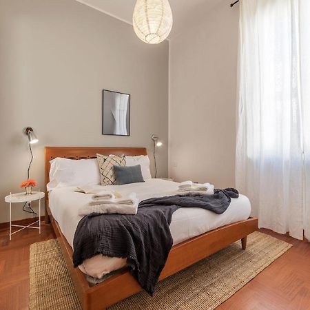 Lively Roma Trastevere Renovated Apartment - FromhometoRom Exteriör bild