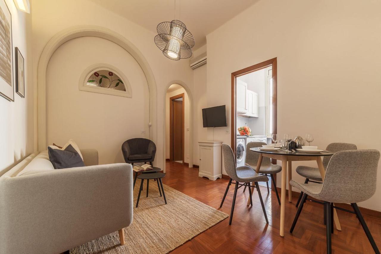 Lively Roma Trastevere Renovated Apartment - FromhometoRom Exteriör bild