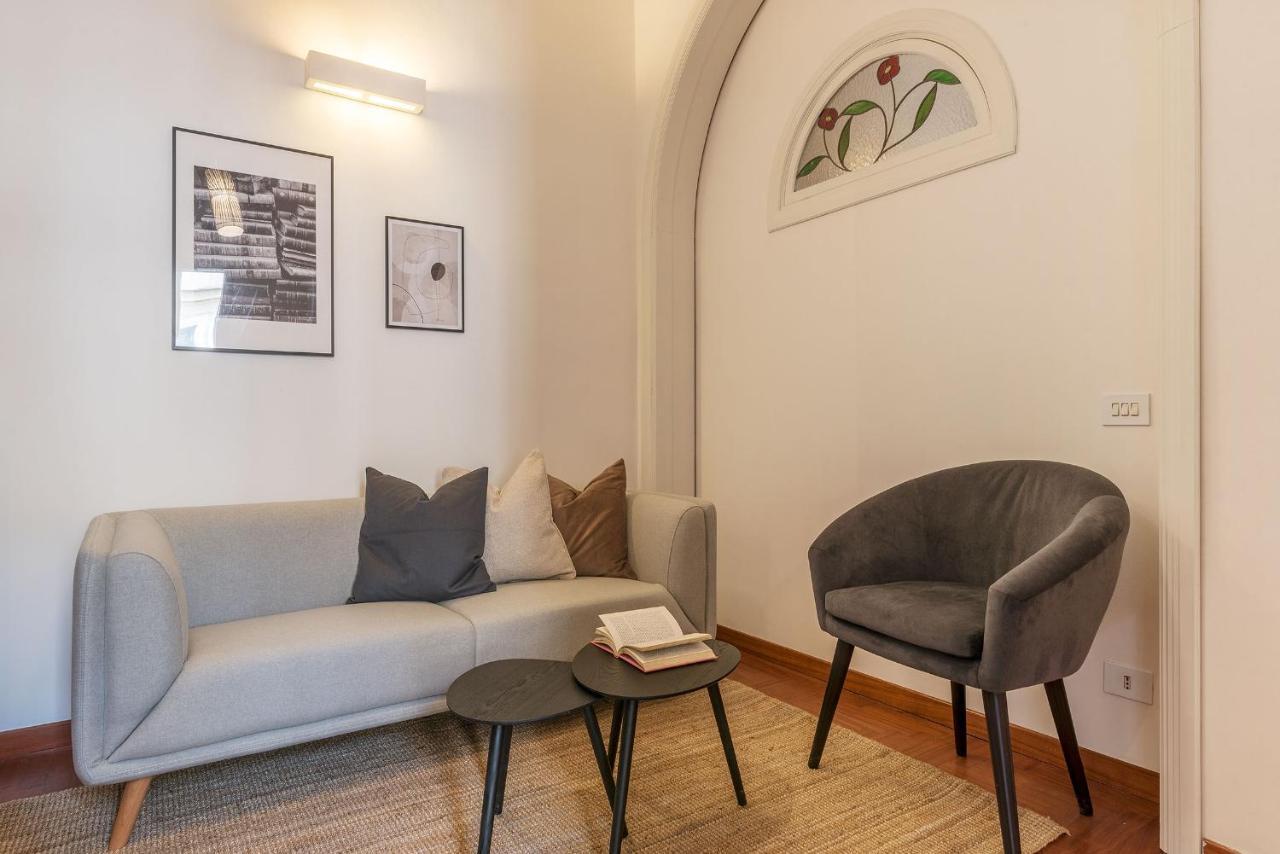 Lively Roma Trastevere Renovated Apartment - FromhometoRom Exteriör bild